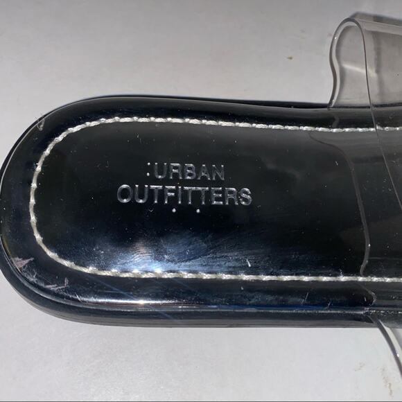 NWT URBAN OUTFITTERS double strap slides size 7 - Picture 2 of 5